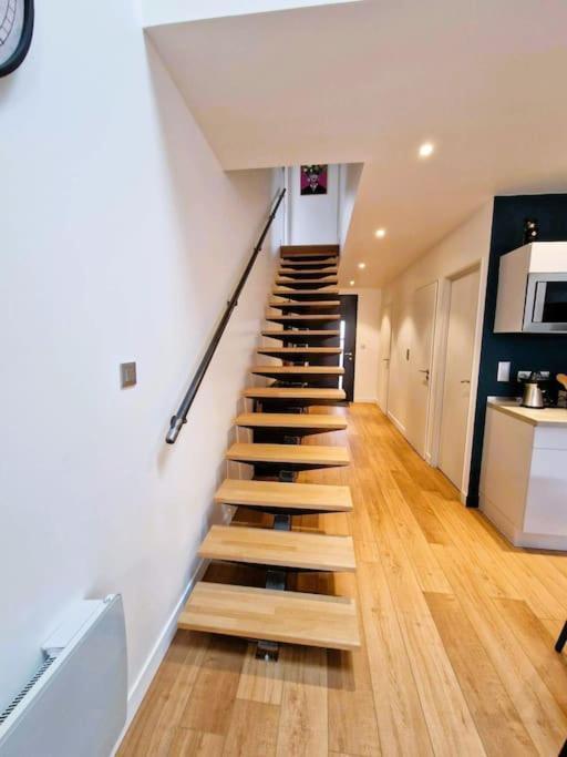 Appartement Le Bellay ¤ 2 ¤ Cour ¤10 Mins Centre¤ Amiens